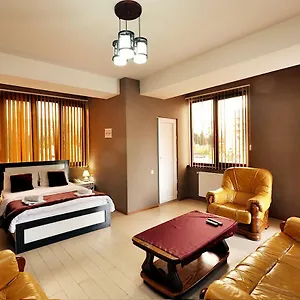 https://hotel-kavela.alltbilisihotels.com